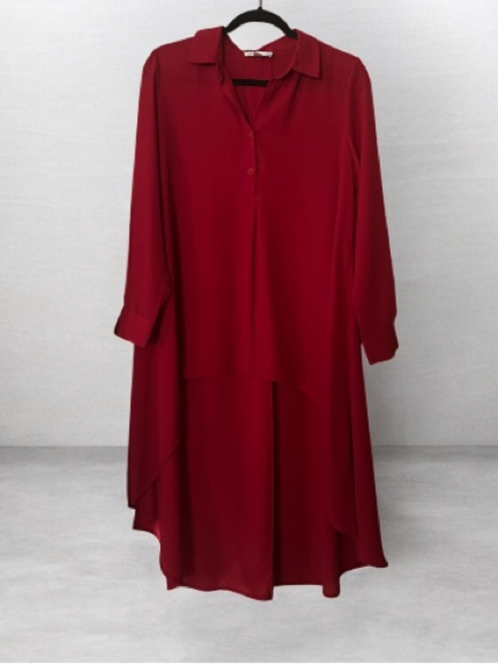 Lena Gabrielle Women's Red tunic